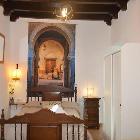Alcazar Viejo Parking Tourist Cordoba Appartement Buitenkant foto