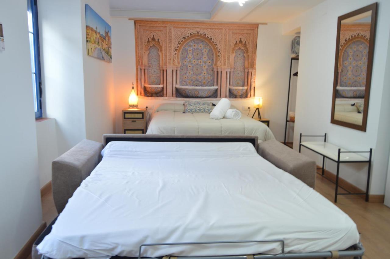Alcazar Viejo Parking Tourist Appartement *